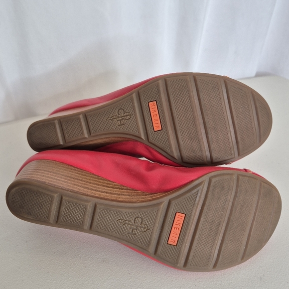 Cole Haan + Nike Air Red Leather Patent Cap Toe Milly Ballet Wedge Pump- Size 10 - Picture 12 of 16